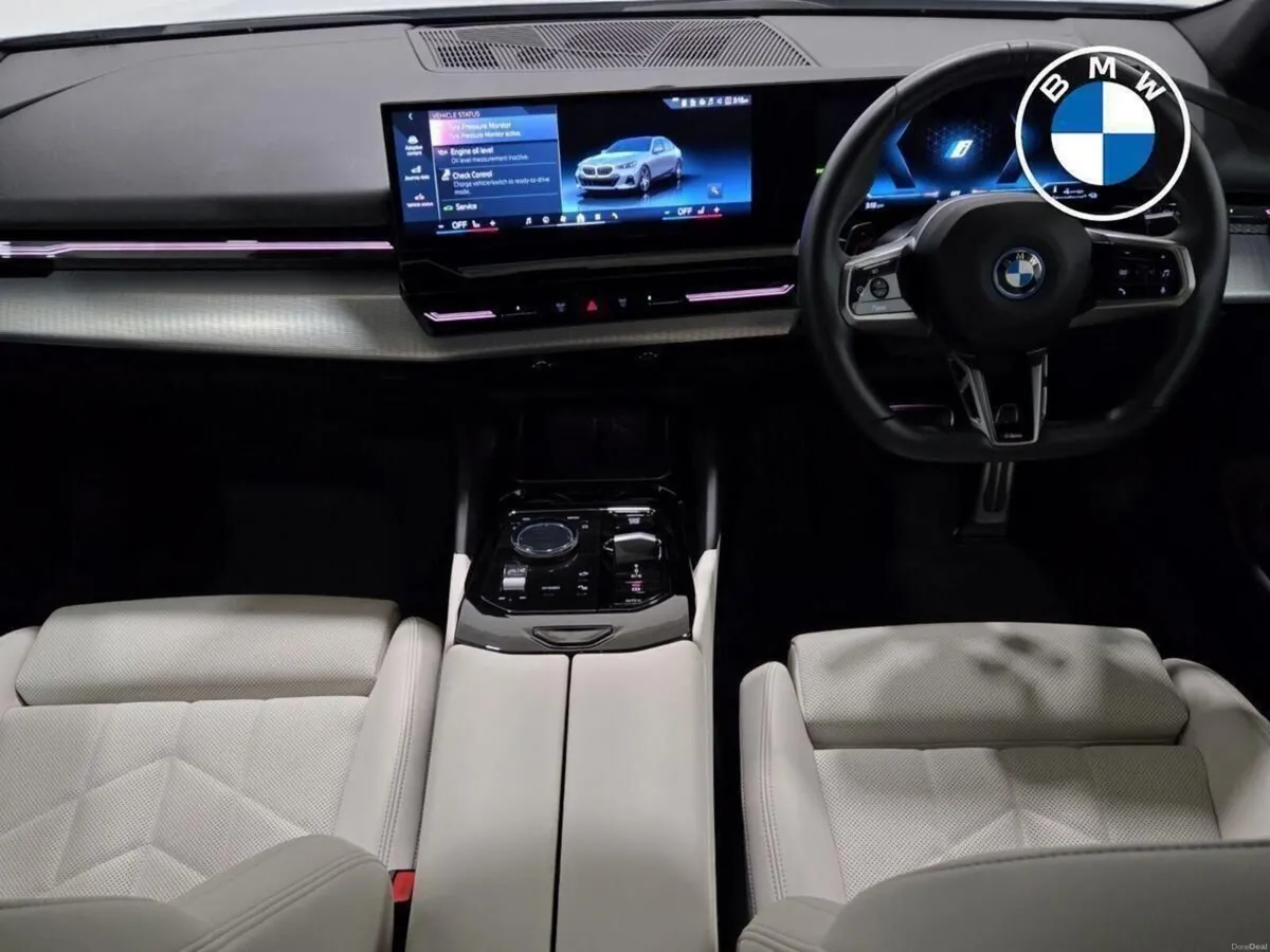 BMW 5-Series 530e M Sport Saloon - Image 4