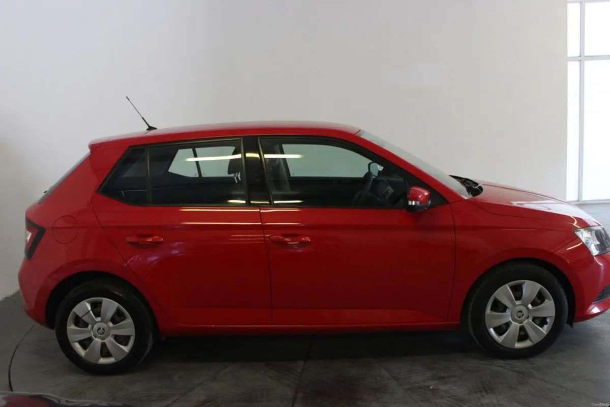 Skoda Fabia 1.0MPI 60HP Active(TENDER 17) - Image 3