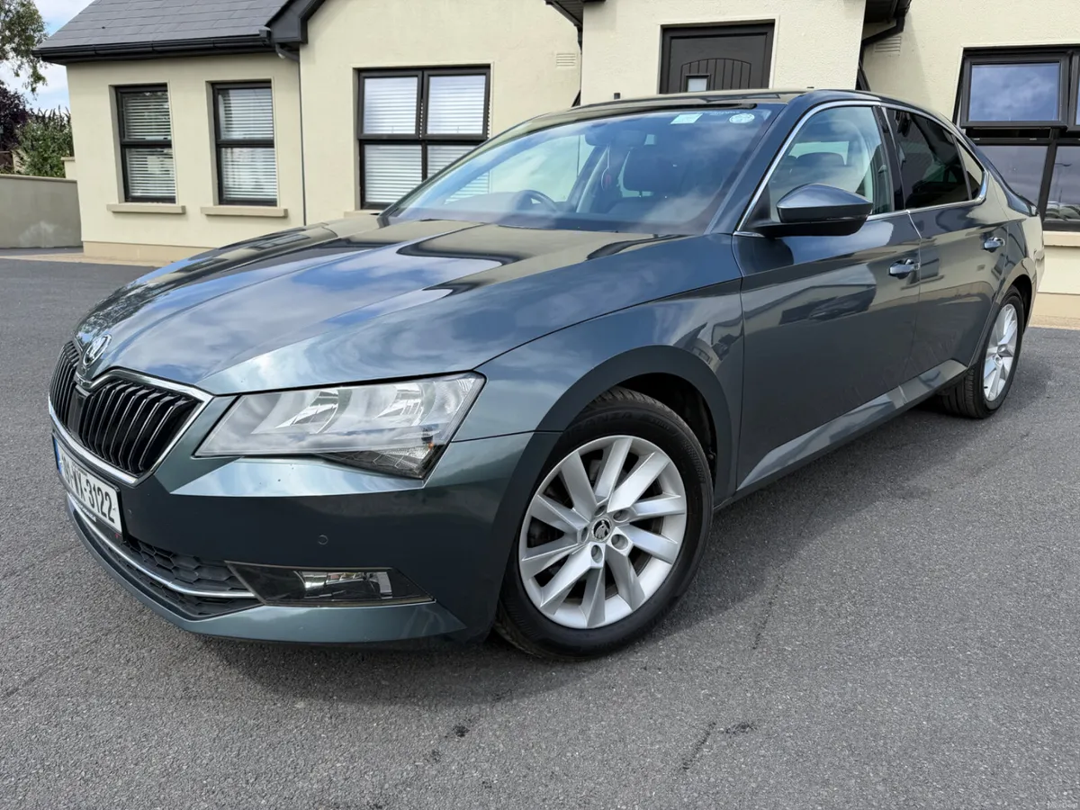 2019 Skoda Superb 2.0 Diesel 150hp SE Technology - Image 2