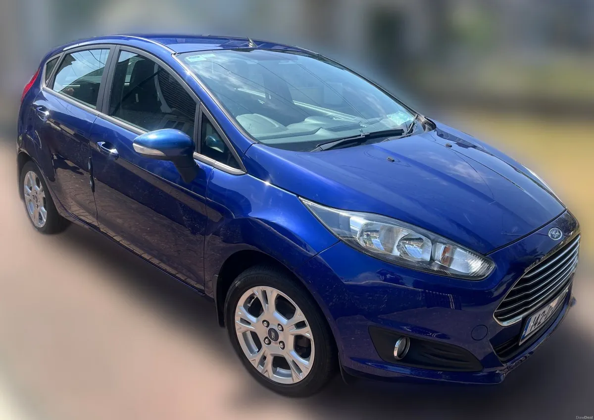 2014 Ford Fiesta - Image 2