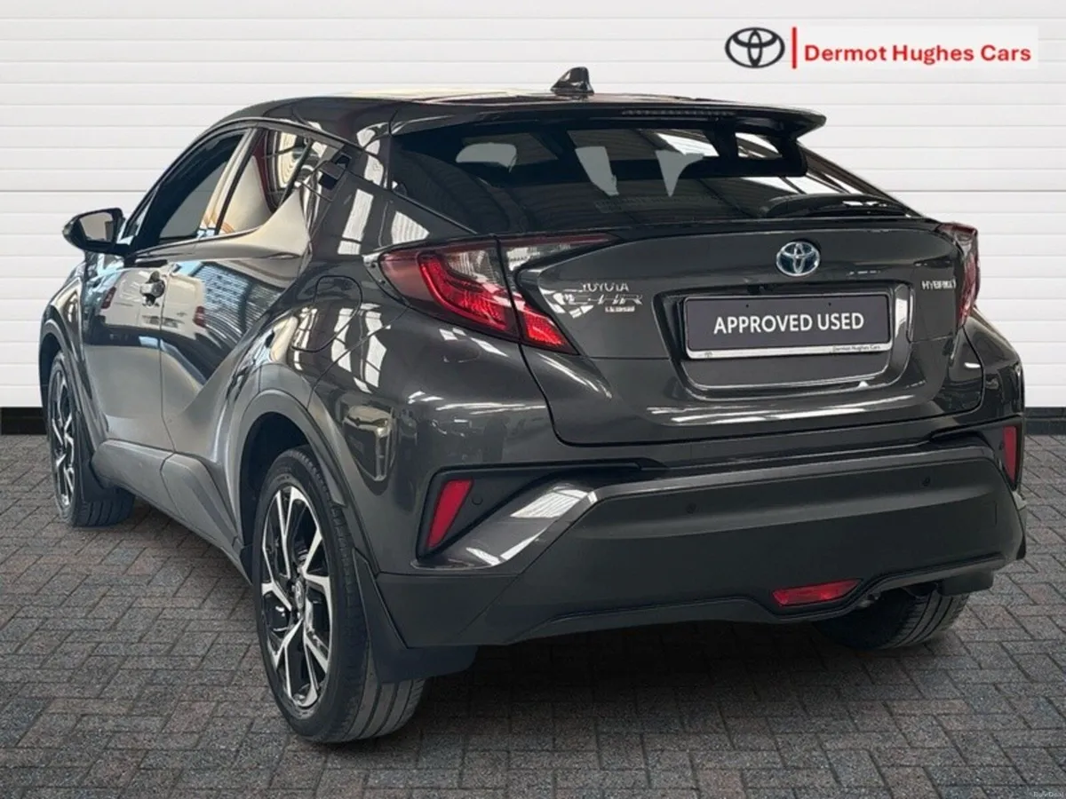 Toyota C-HR 1.8 HYBRID SPORTMONO 4DR SPORT AUTO - Image 2