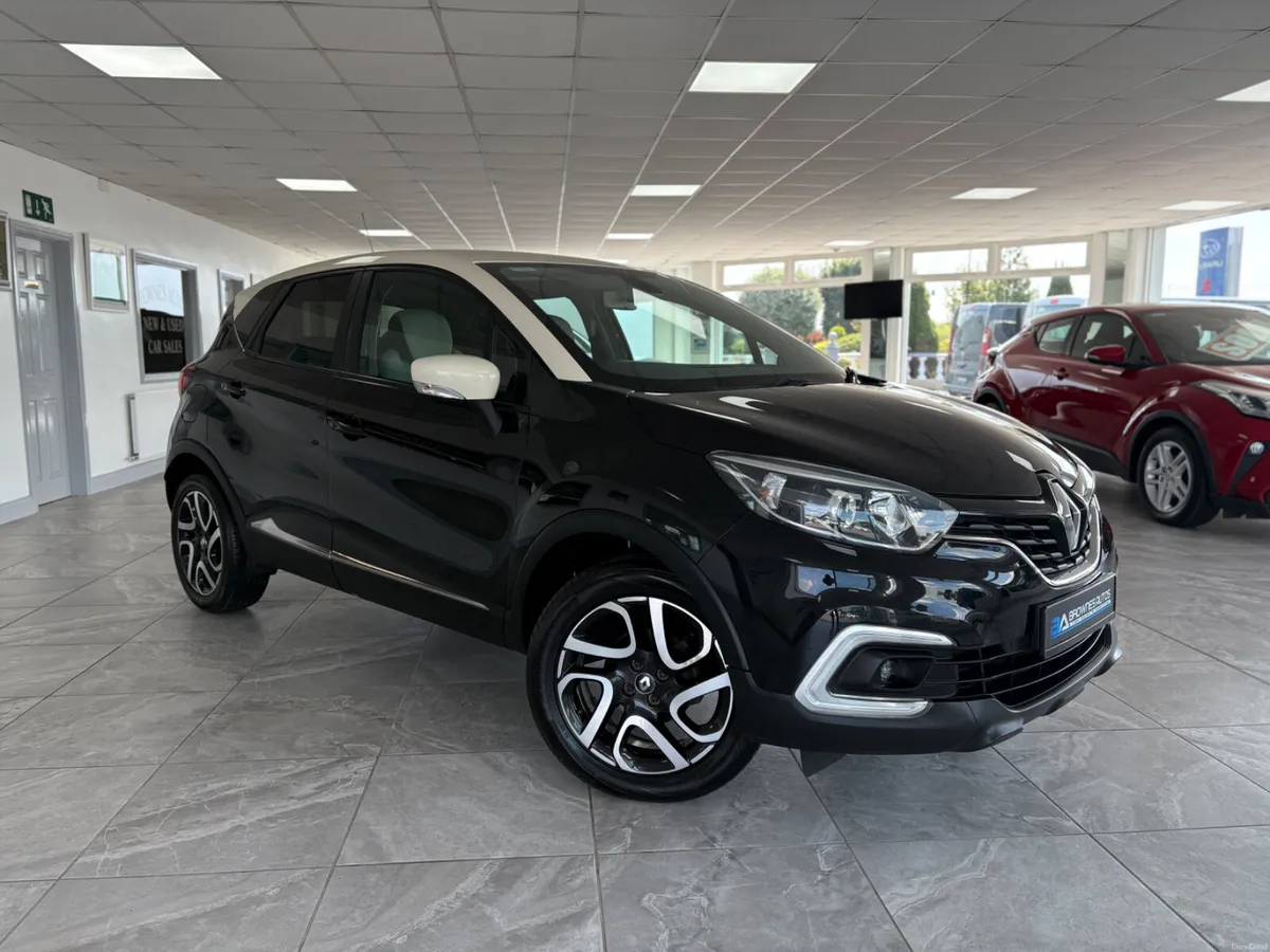 2019 Renault Captur Iconic petrol - Image 3