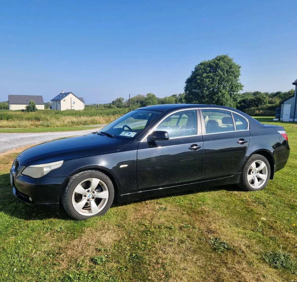 BMW 5 Series 520d - Image 1