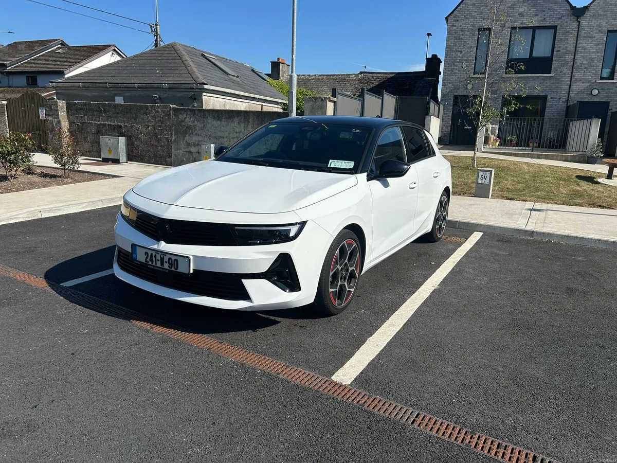 Opel Astra GS 1.2 Turbo Petrol 130PS - Image 2