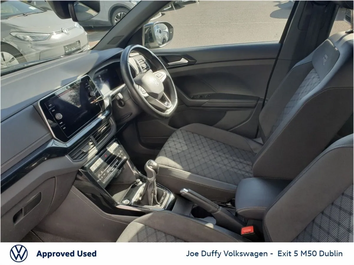 Volkswagen T-Cross R-LINE 1.0 TSI M6F 115HP - Image 4