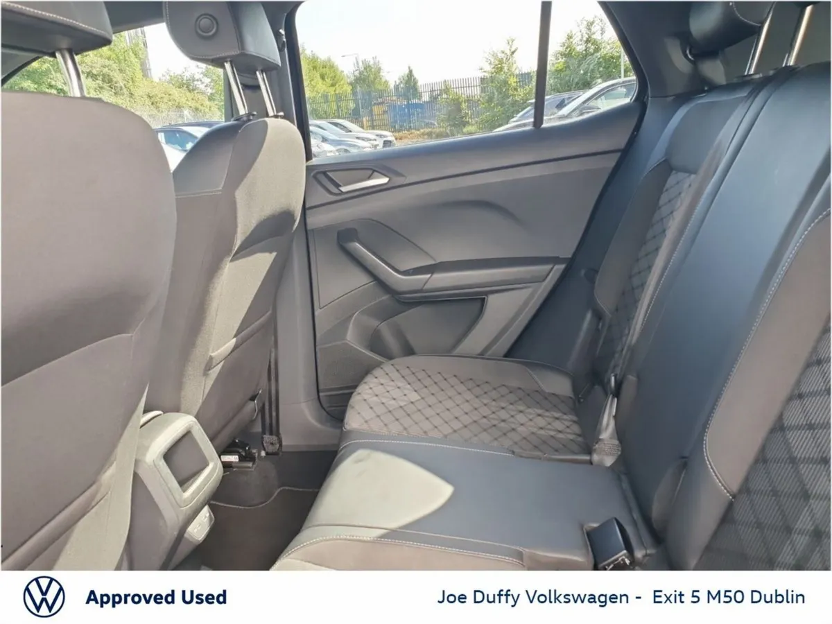 Volkswagen T-Cross R-LINE 1.0 TSI M6F 115HP - Image 6