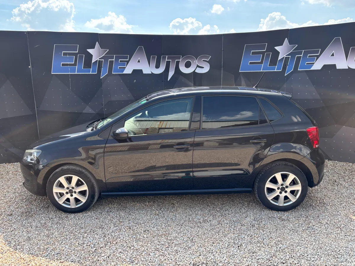 Volkswagen Polo TSI Automatic 2011 - Image 2
