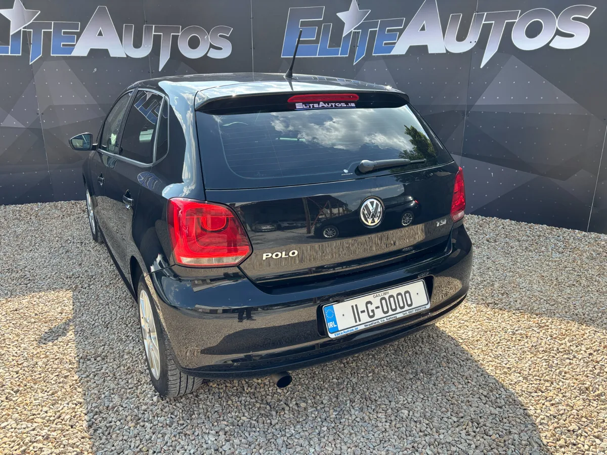 Volkswagen Polo TSI Automatic 2011 - Image 4
