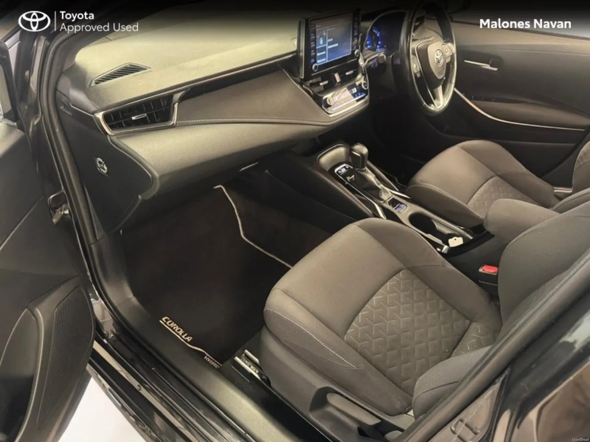 Toyota Corolla COROLLA HYBRID LUNA H/B - Image 6