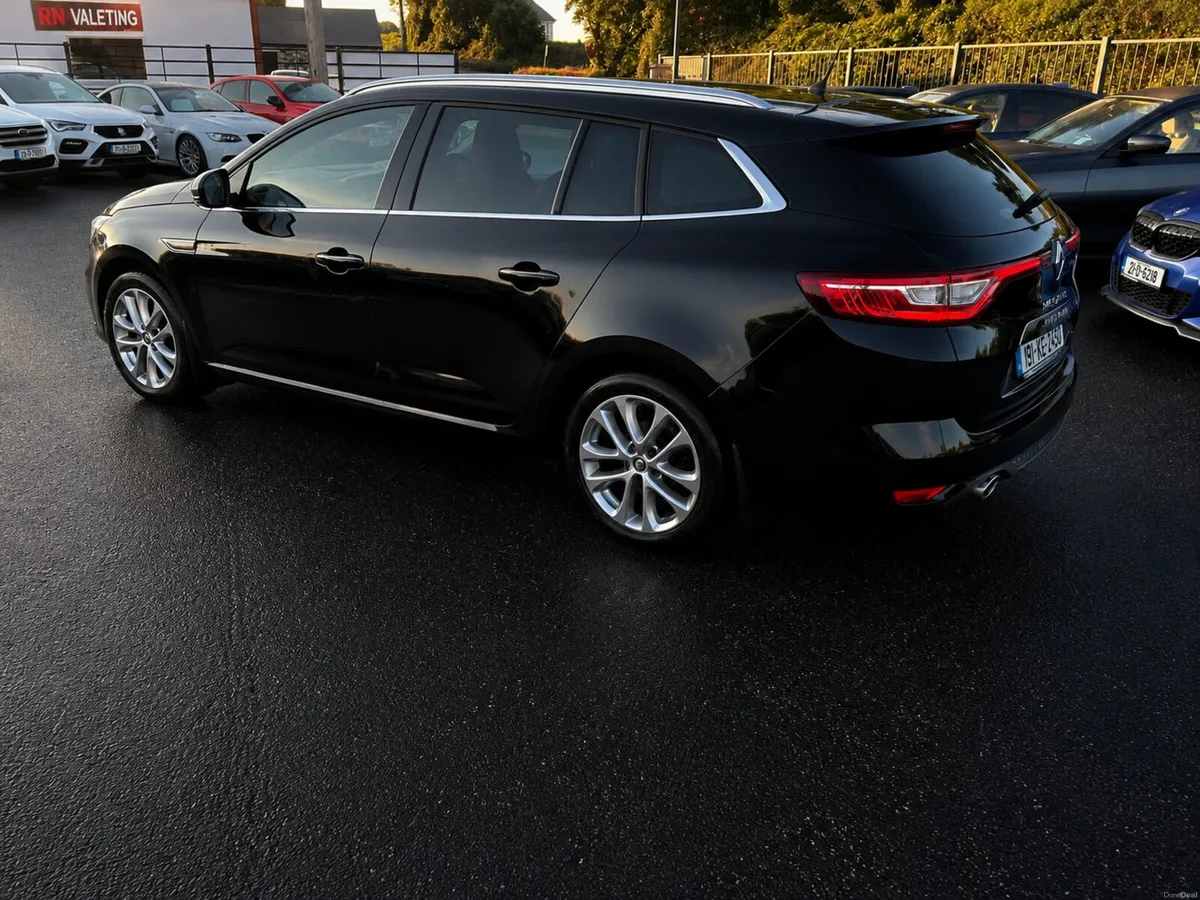 191 Renault Megane GT LINE TOURER LOW KMS - Image 5