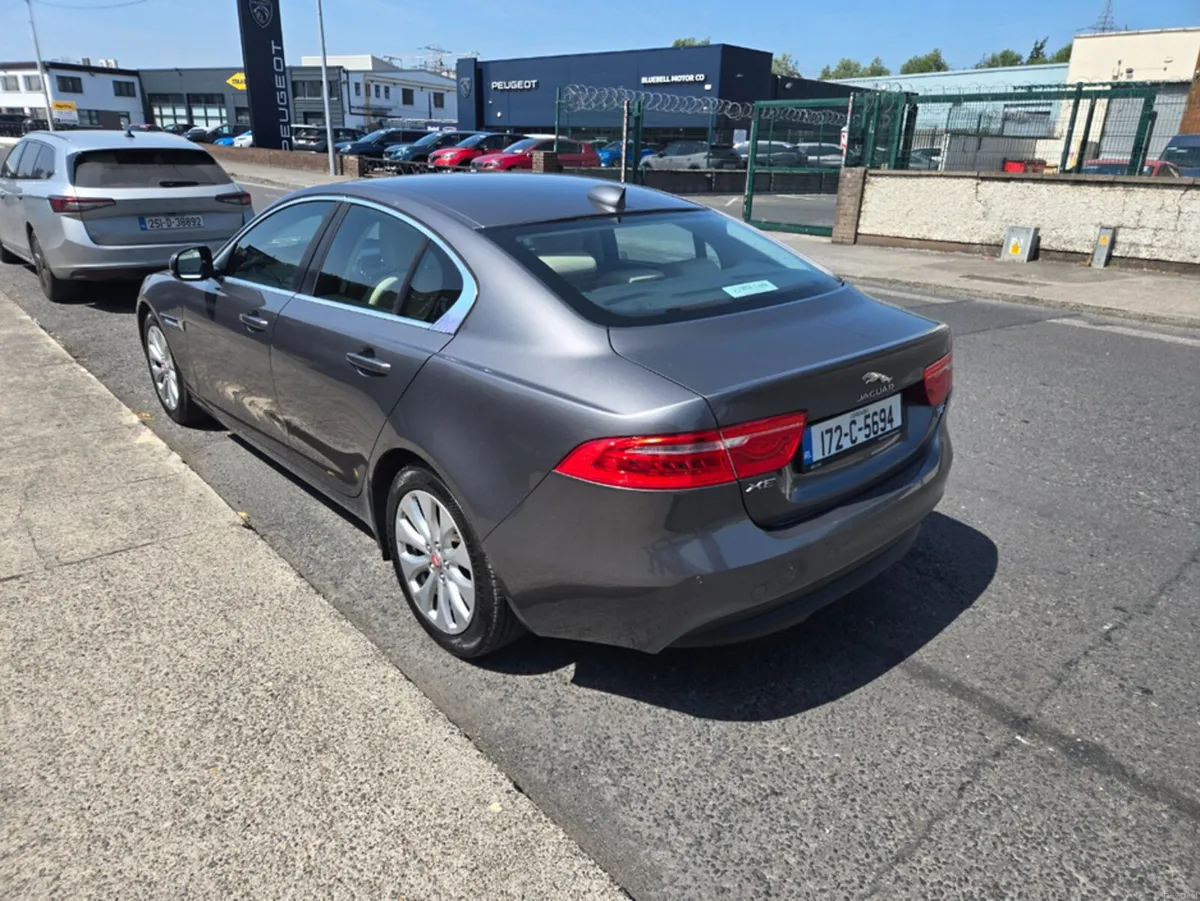 Jaguar XE MY18 2.0 D PRESTIGE 163PS 4DR AUTOMATIC - Image 4