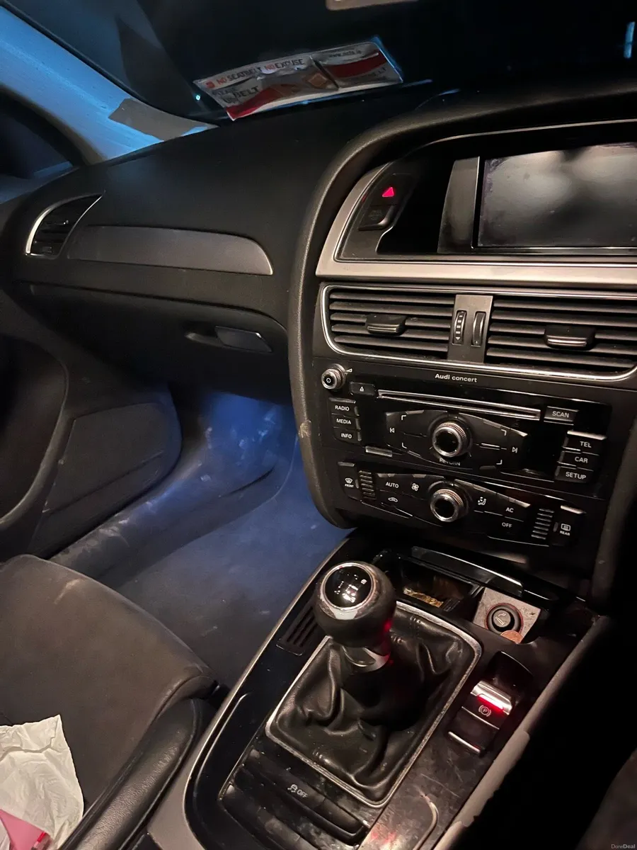 Audi A4 - Image 6