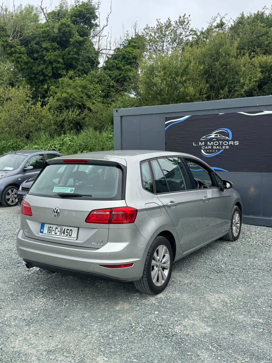 Volkswagen Golf 2016 SV Plus Low Mileage - Image 5