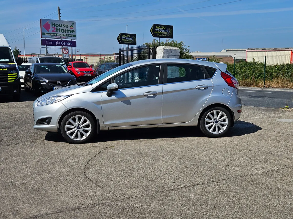 Ford Fiesta 1.2  Titanium Spec - Image 2