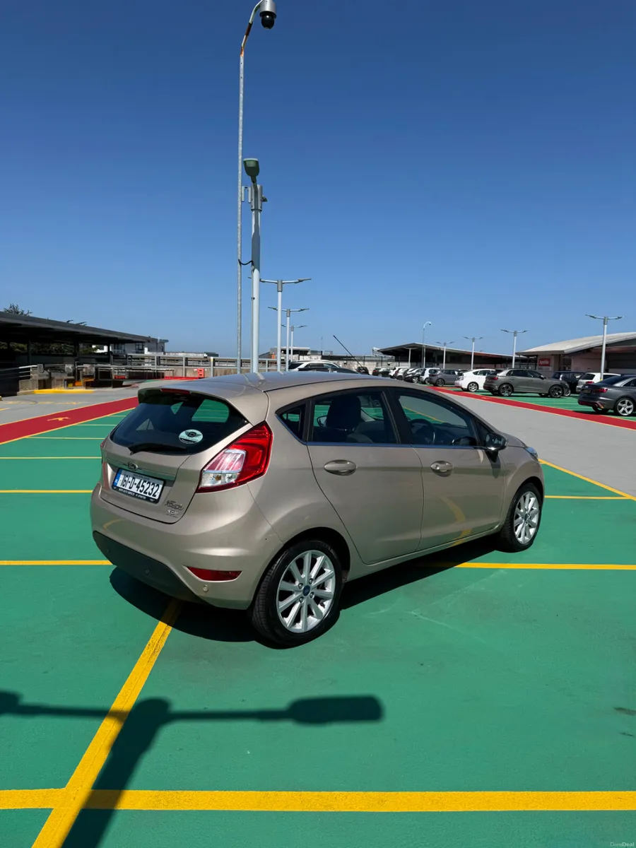 161 Ford Fiesta 1.2 Petrol - LOW MILEAGE - Image 6