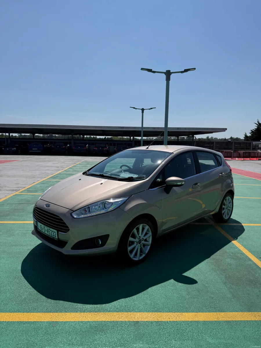 161 Ford Fiesta 1.2 Petrol - LOW MILEAGE - Image 3