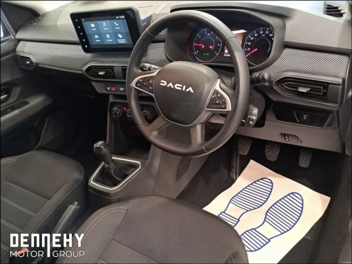 Dacia Sandero Stepway TCe 90 STEPWAY Expression, € - Image 6