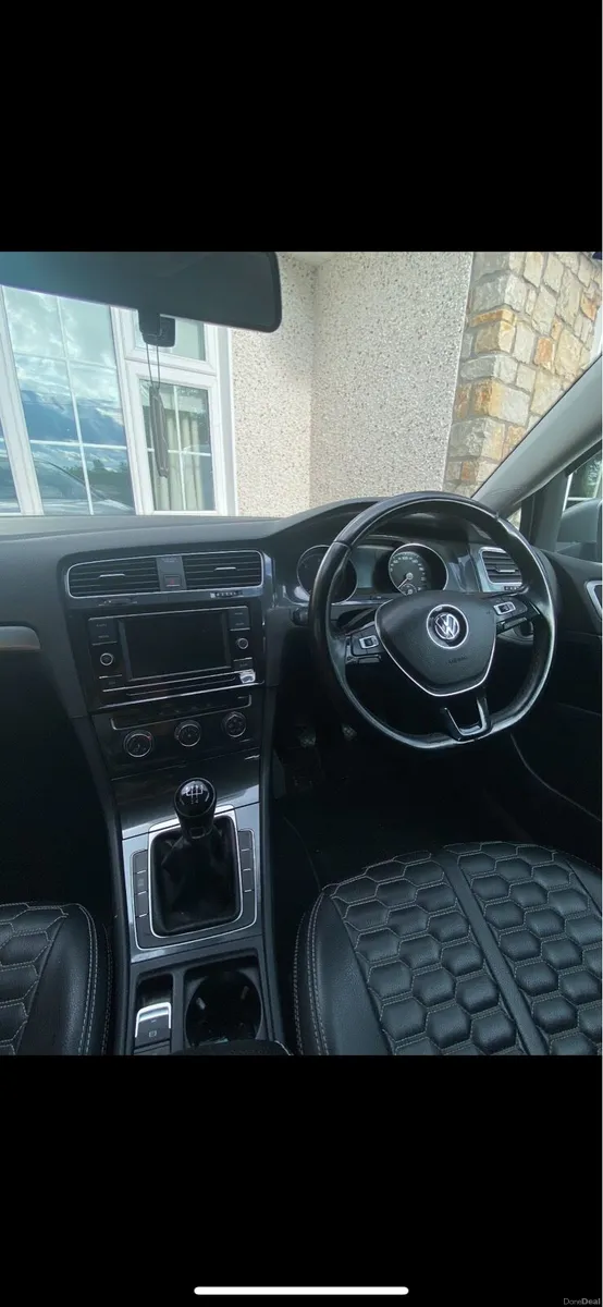 Volkswagen Golf - Image 3