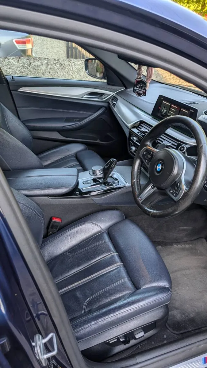 BMW 530E M-SPORT - Image 6