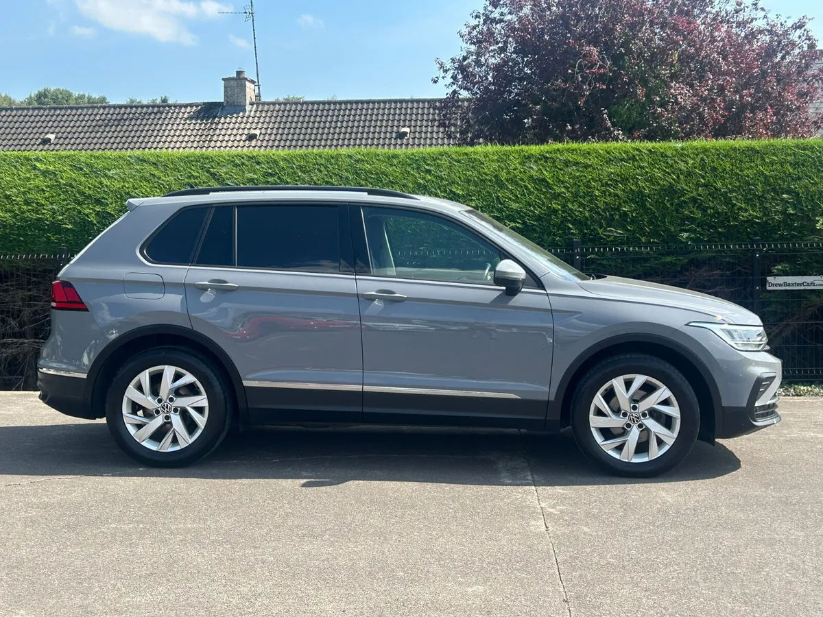 2021 Volkswagen Tiguan 1.5 tsi Life €24450 inc Vrt - Image 3