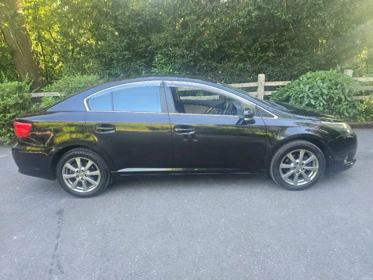 Toyota Avensis 2.0 D4D Luna Nct 05/27 Tax 03/27 - Image 1