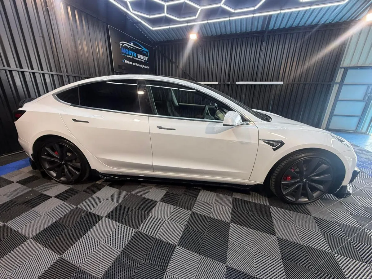 Tesla Model 3 2019 Preformance Upgrade Fully Kitte - Image 2