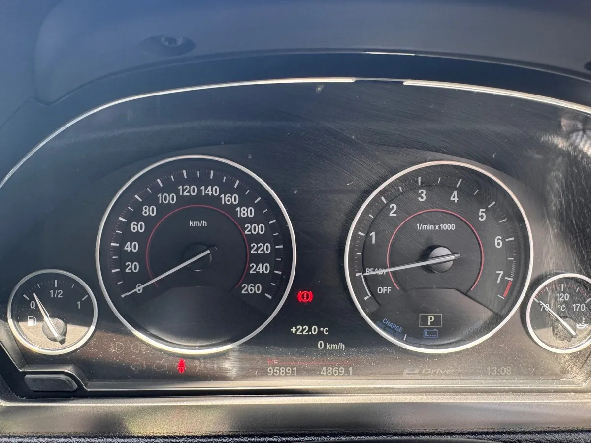 BMW 330e I Performance M Sport - Image 2