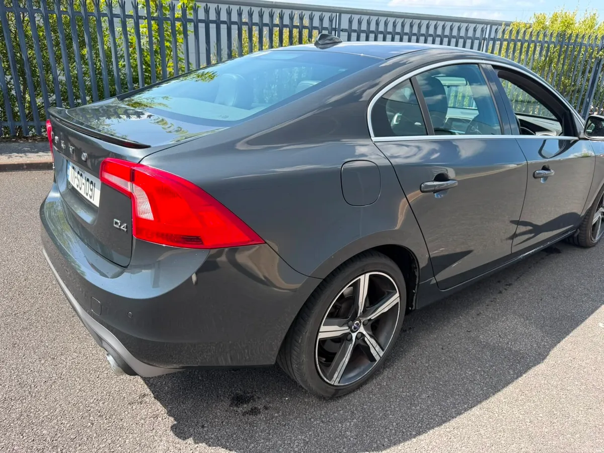 Volvo S60 **Read add** - Image 4