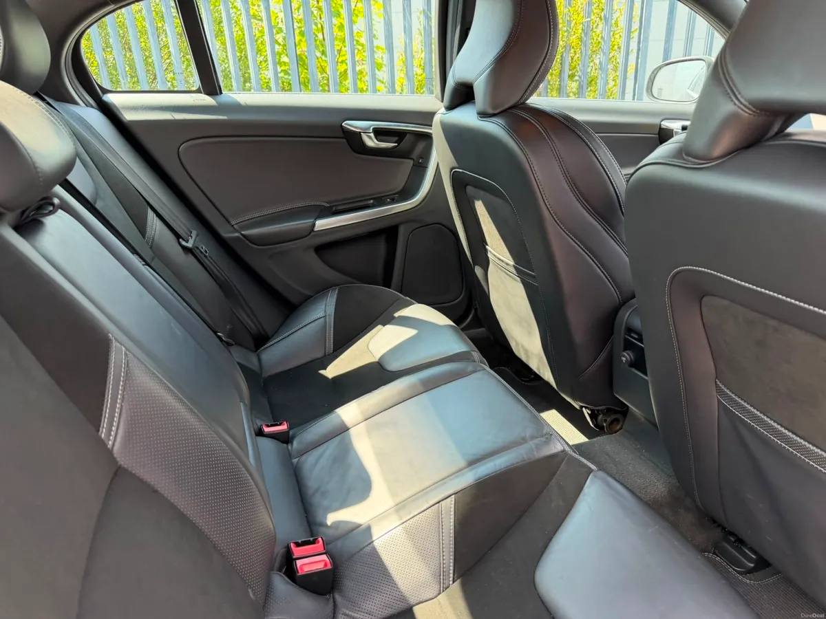 Volvo S60 **Read add** - Image 6