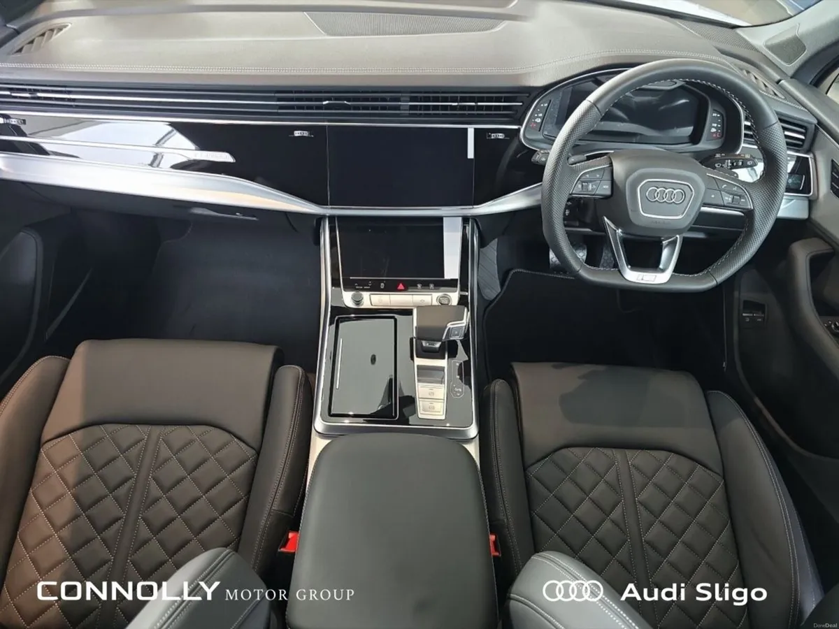 Audi Q7 Competition 60 TFSI e quattro 490bhp Auto - Image 4