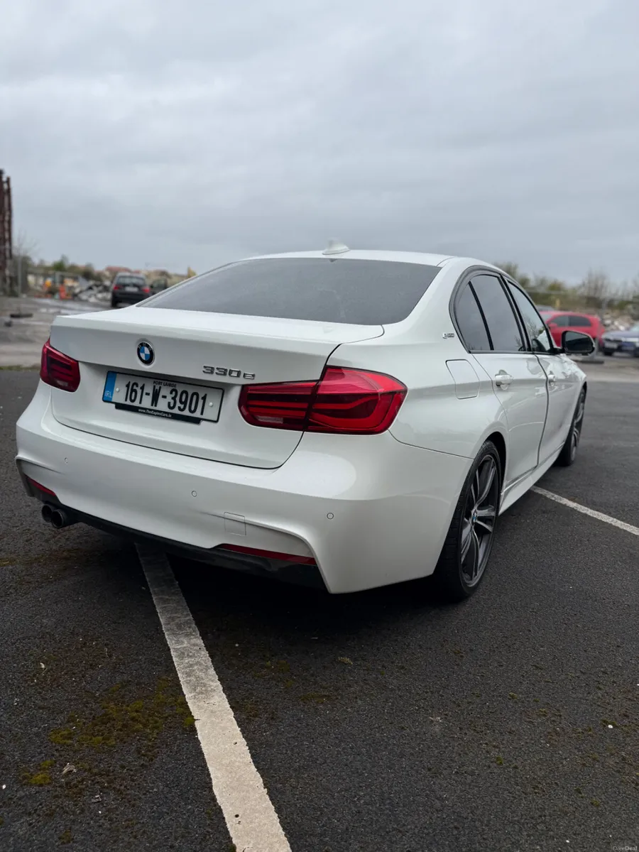 BMW 3-Series 2016 - Image 4