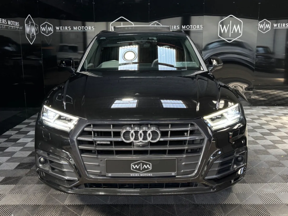 Audi Q5 40 TDI// SLINE // QUATTRO// SUNROOF//ONLY - Image 4