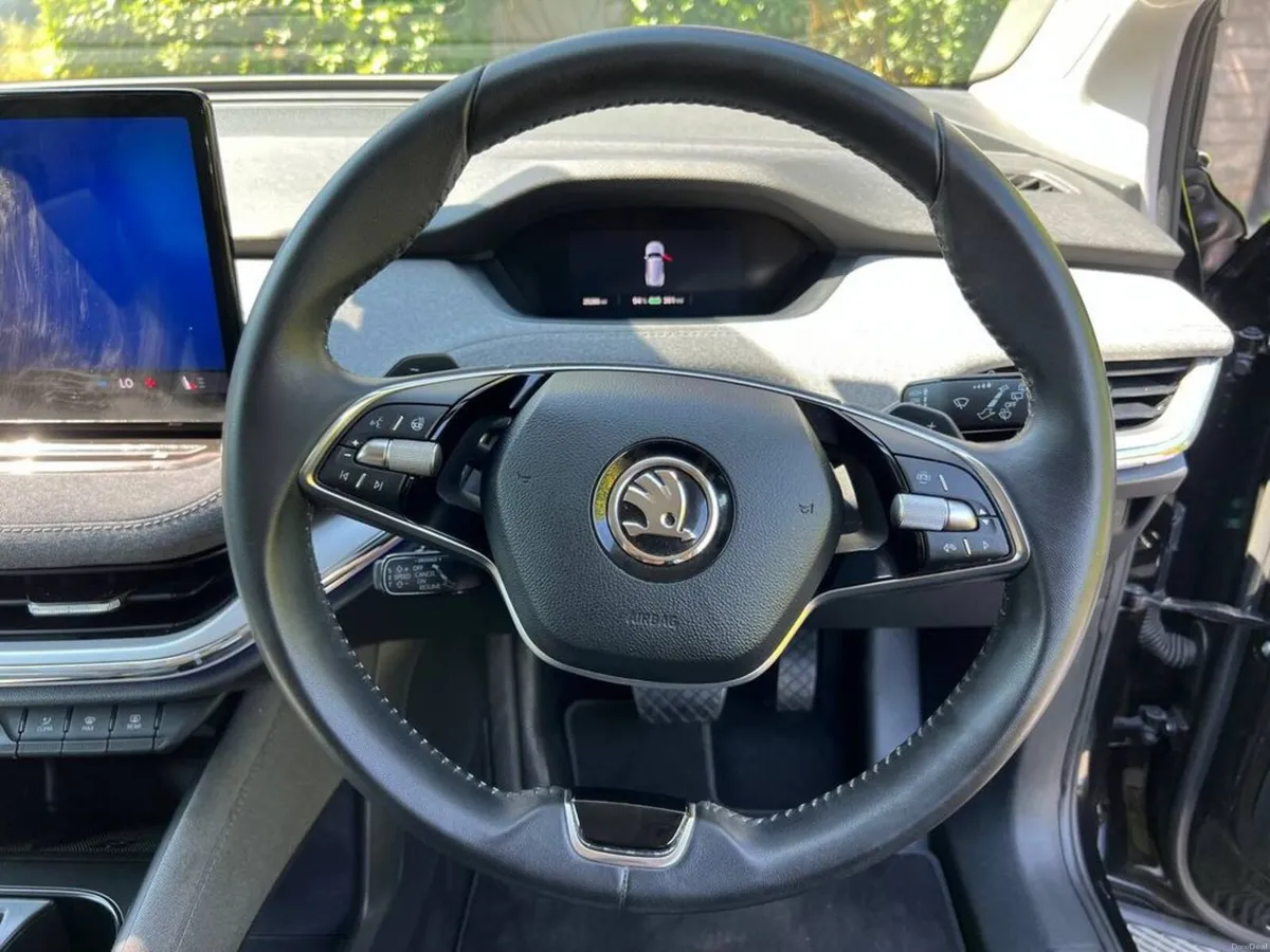Skoda Enyaq EDITION 85KWH // HEATED SEATS // DIGIT - Image 4
