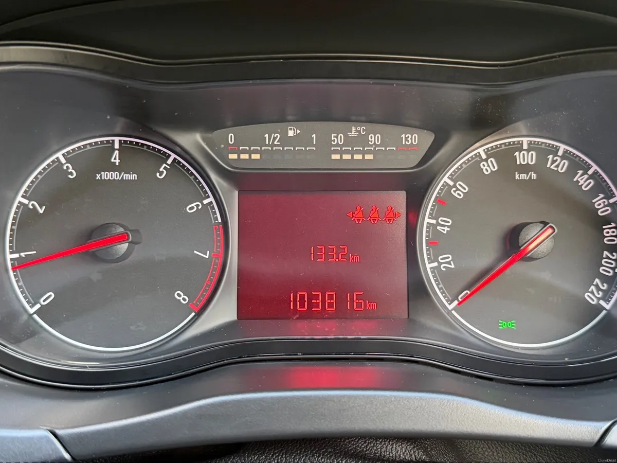 Opel Corsa 2018 - Image 2