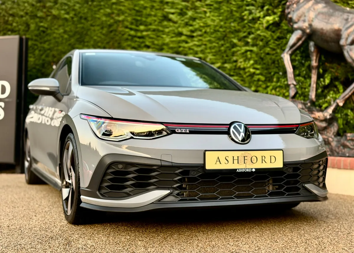 VW GOLF GTI CLUBSPORT DSG 300BHP - Image 1