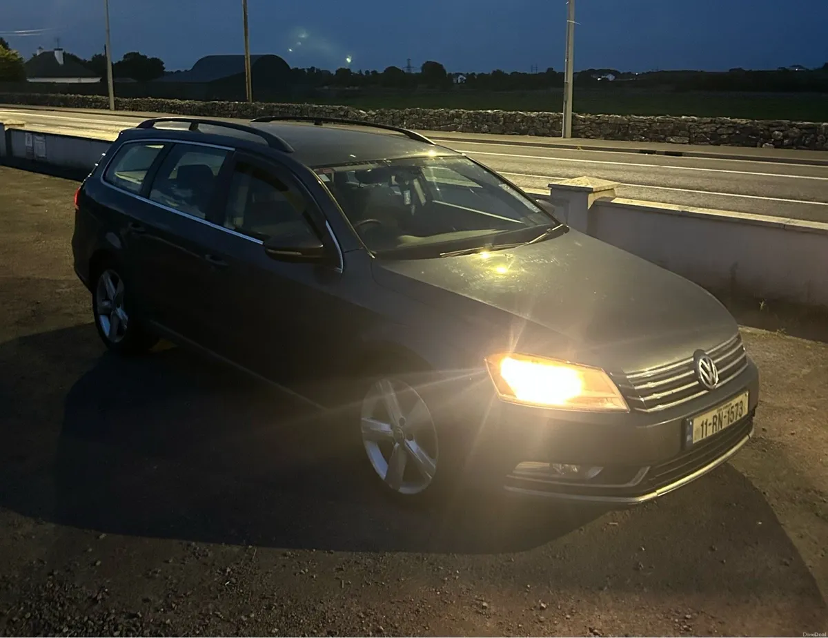 VW Passat Estate 2.0L - Image 2