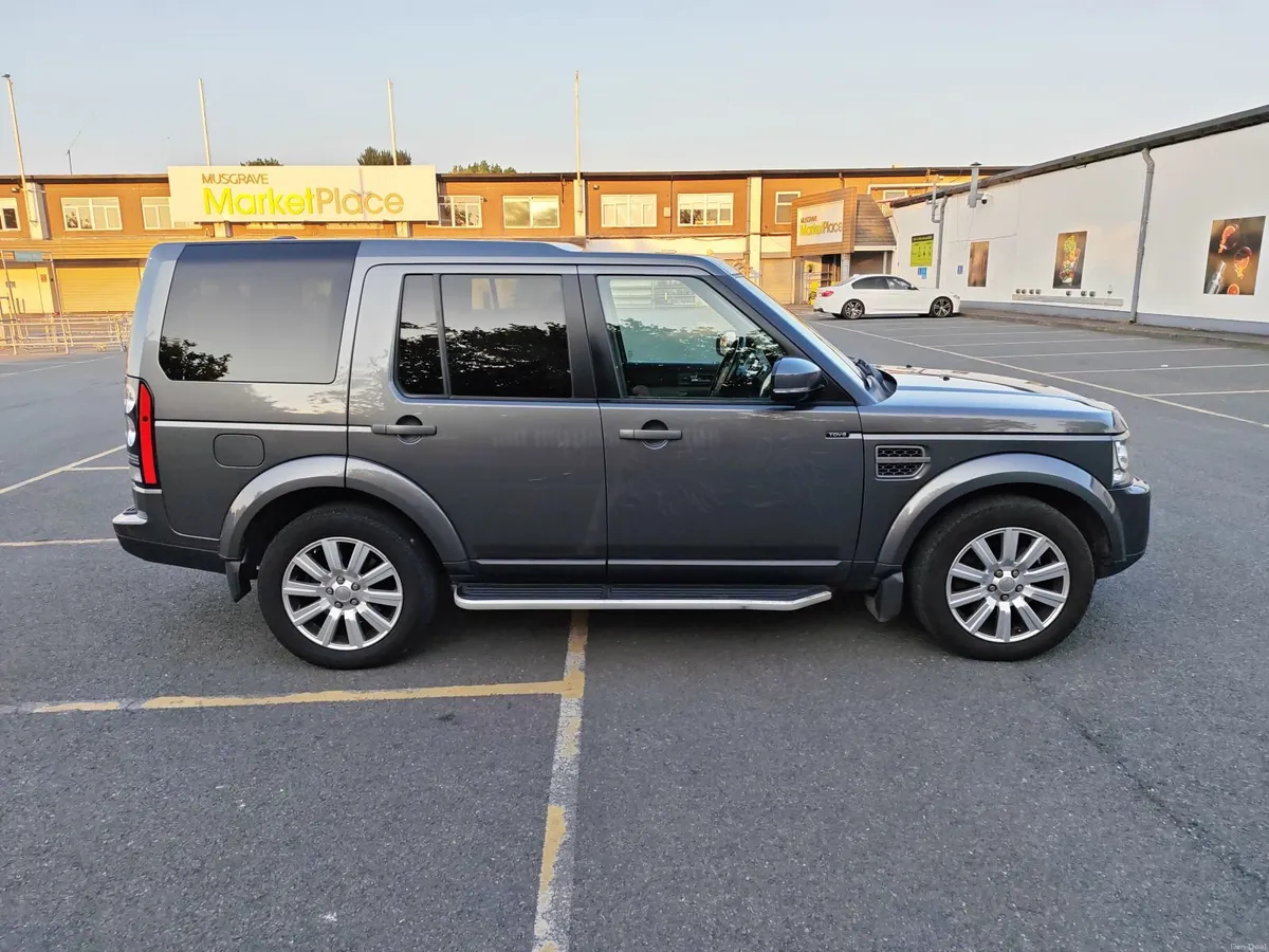 Land Rover Discovery 2014,  5 seat , plus vat - Image 1