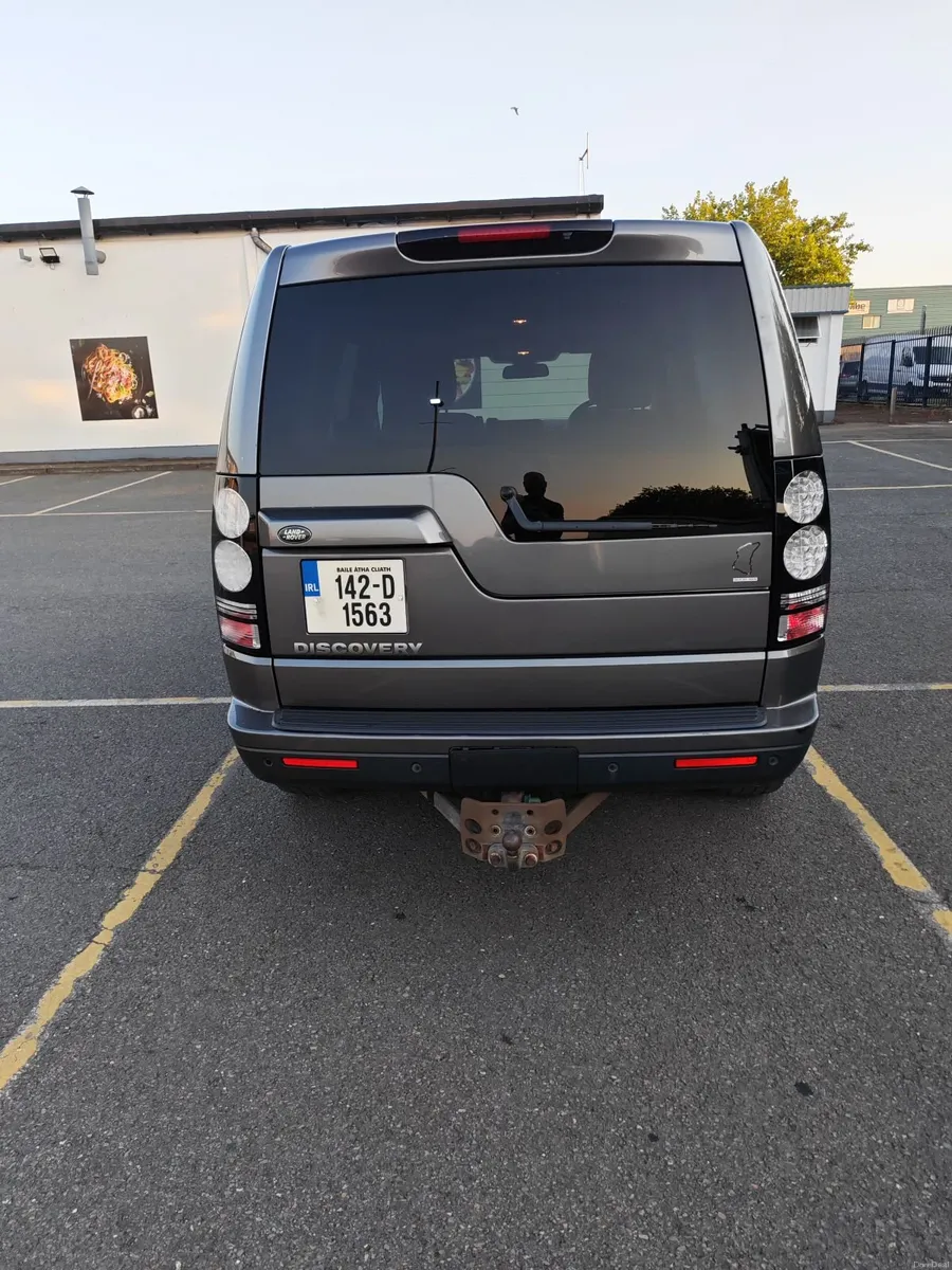 Land Rover Discovery 2014,  5 seat , plus vat - Image 3