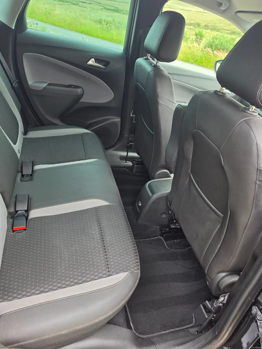 Opel Crossland X 2018 - Image 4