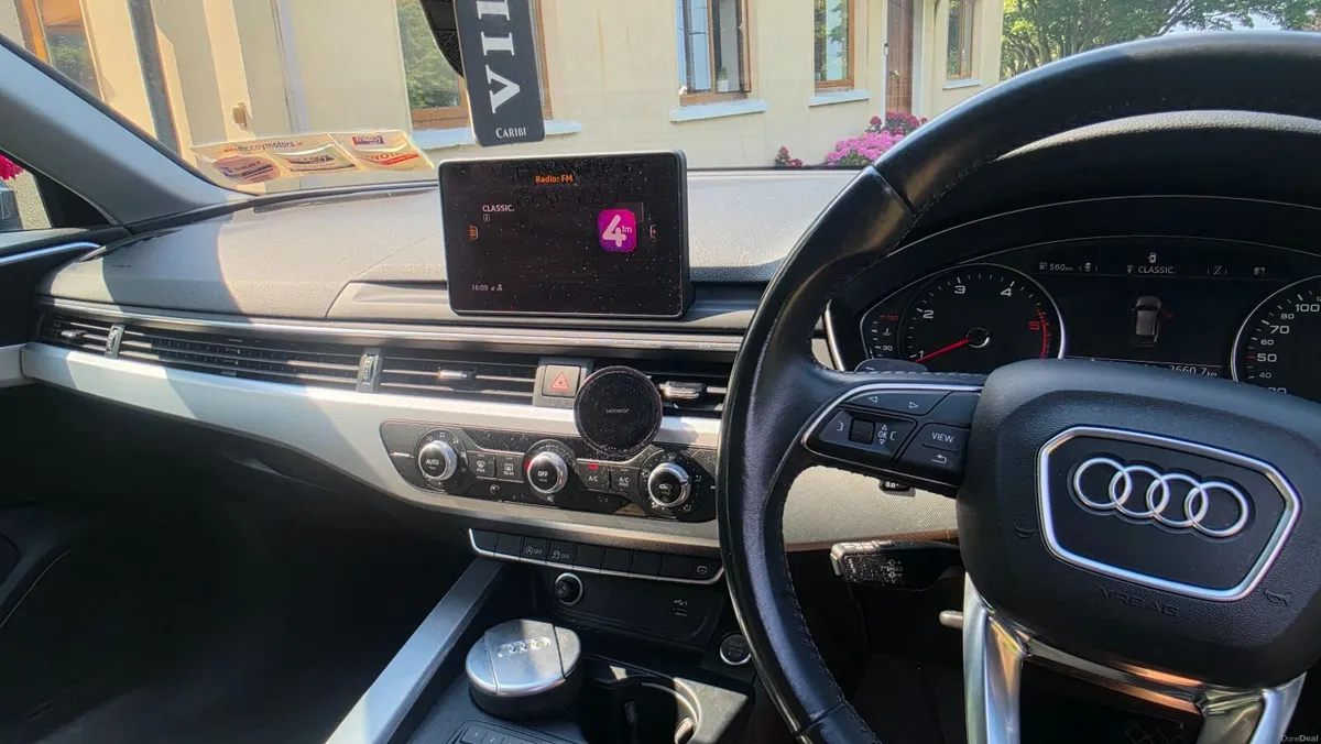 Audi A4 2018 - Image 4