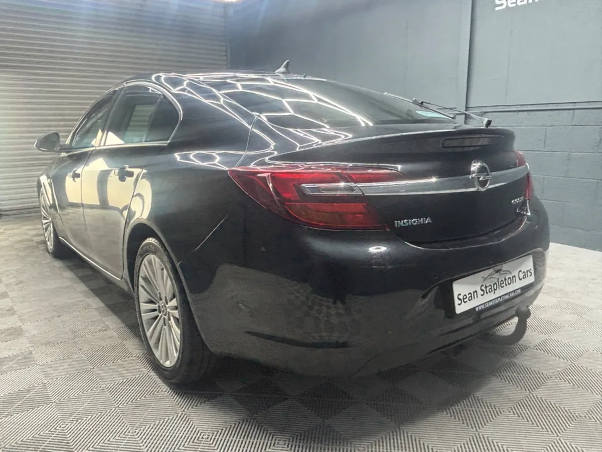 Opel Insignia ELITE 2.0 CDTI 140PS 5 5DR - Image 3