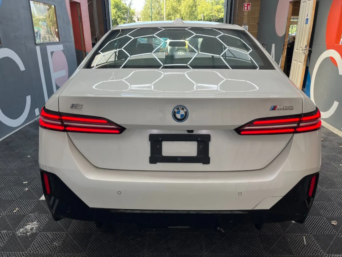 BMW i5 2024 BMW I5 M60 XDRIVE AUTOMATIC / CRUISE C - Image 3