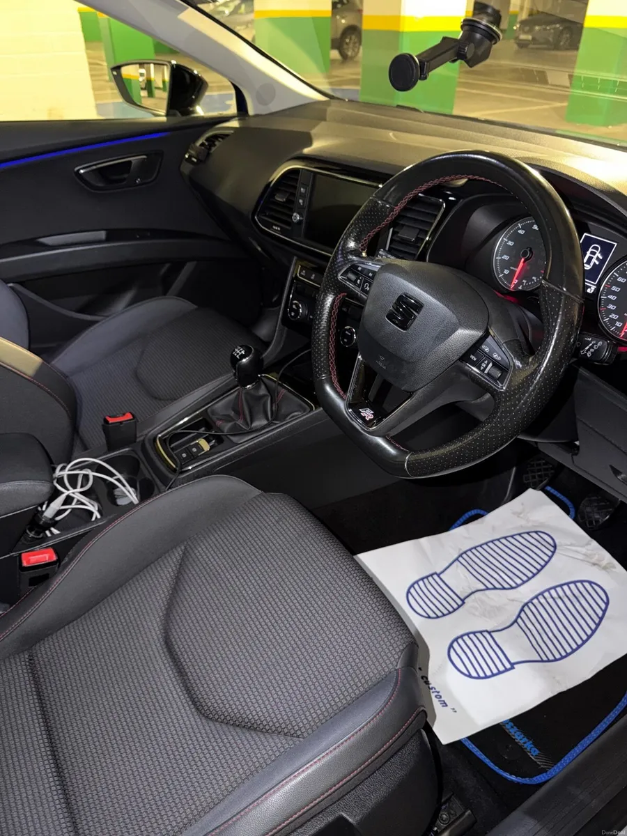 SEAT Leon 2019 - Image 3