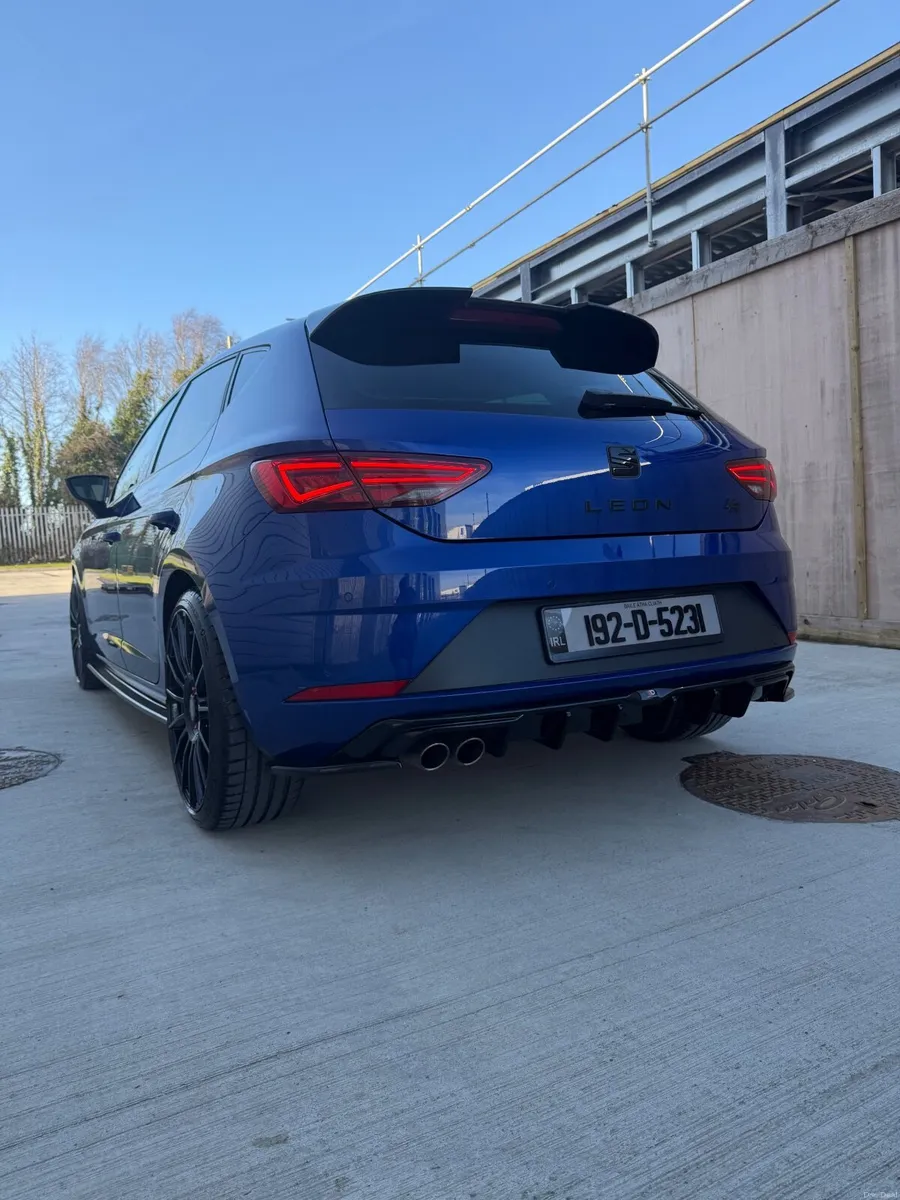 SEAT Leon 2019 - Image 1