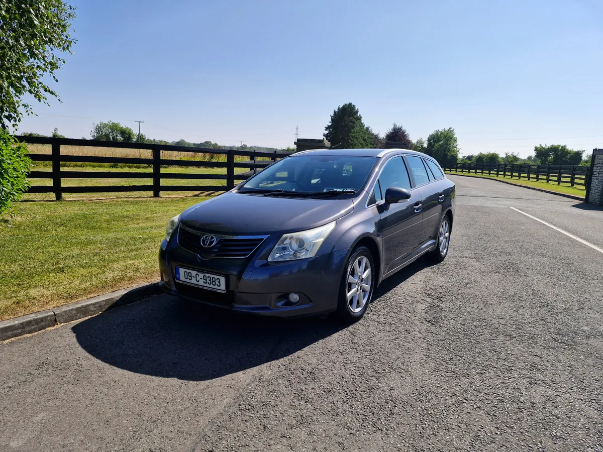 Toyota Avensis Estate Diesel (NCT & TAXED)!!! - Image 2