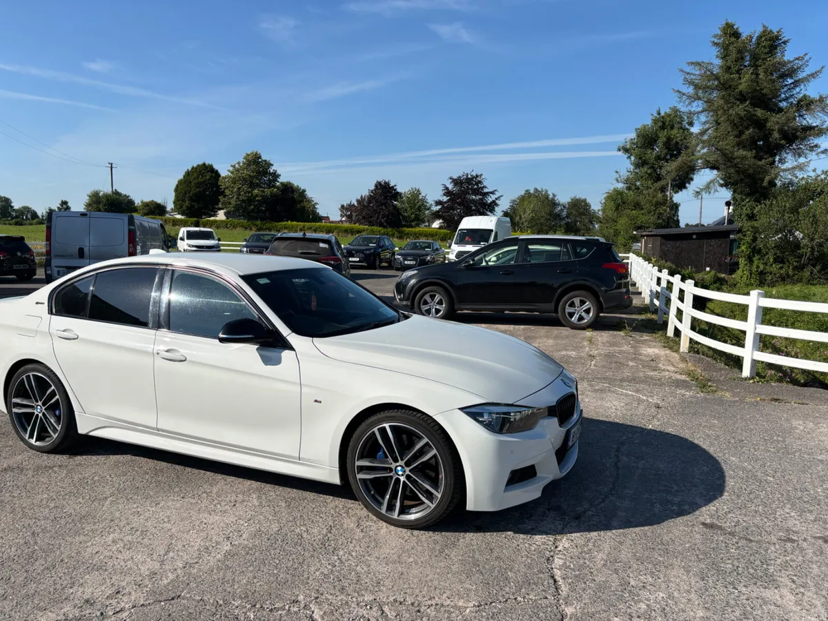 BMW 3-Series 2018 Shadow Edition - Image 3