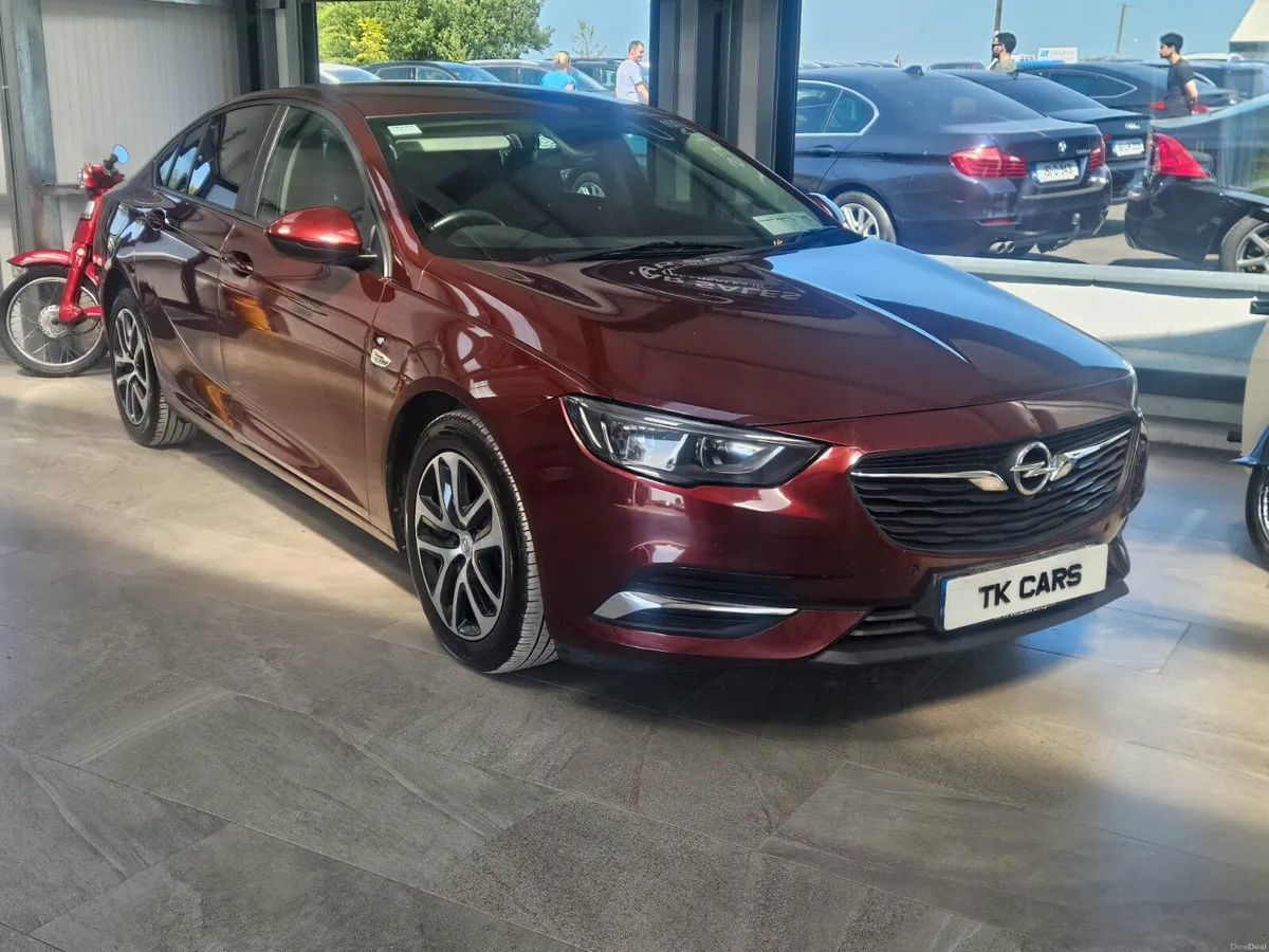 19 OPEL INSIGNIA GRAND SPORT SC - Image 1