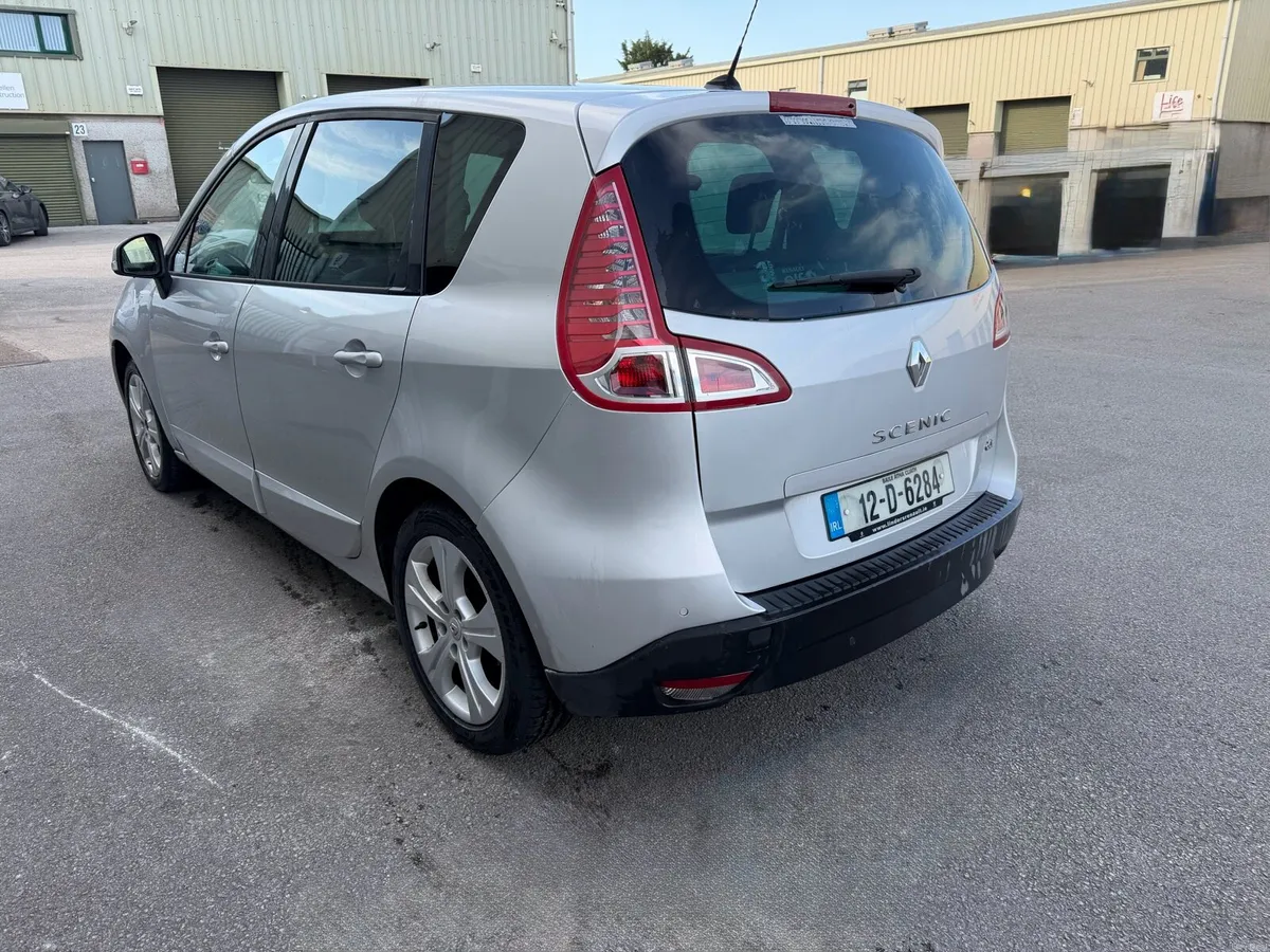 Renault Scenic 1.5dCi 110bhp (2012) - Image 4