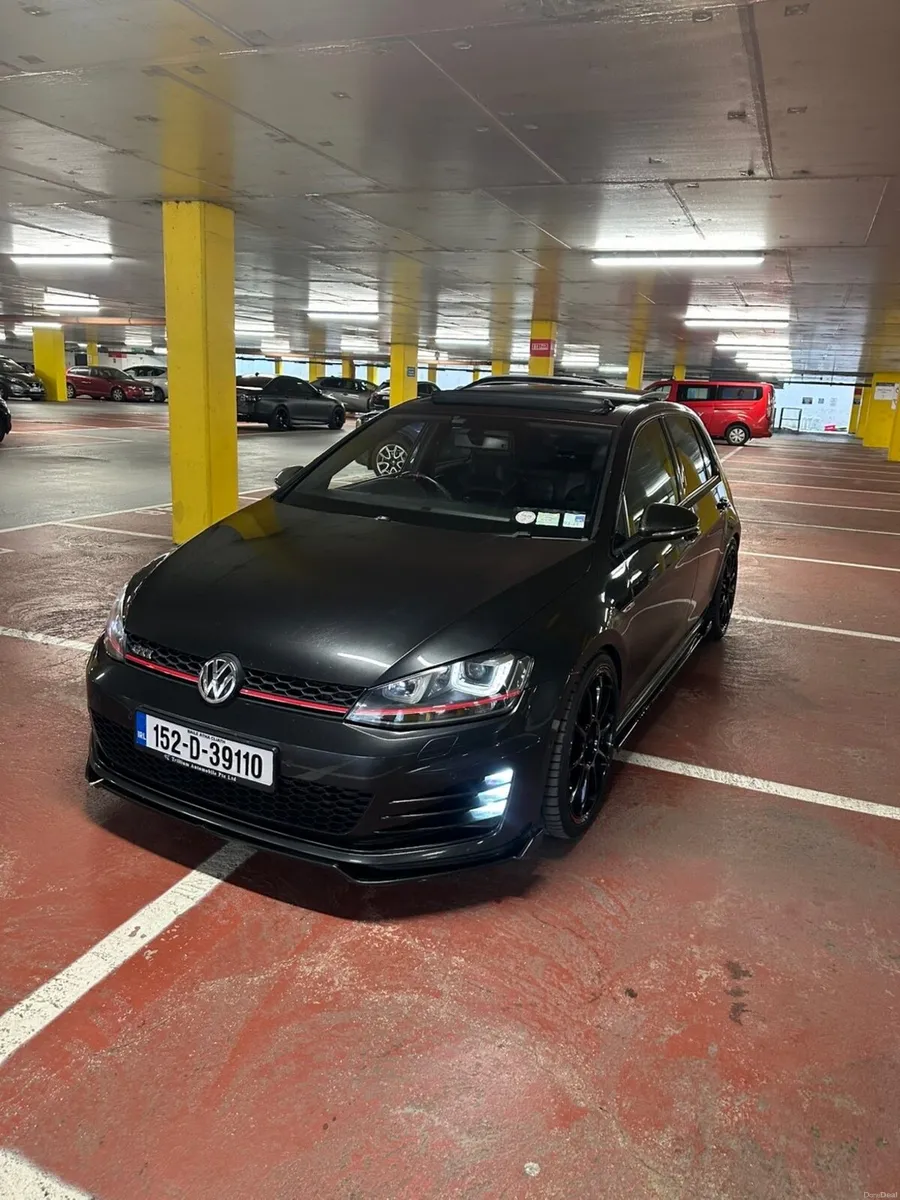 Volkswagen Golf 2015 - Image 3