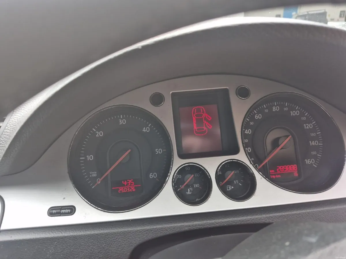 Volkswagen Passat 1.9 TDI 2008 Low Cheap Tax - Image 3